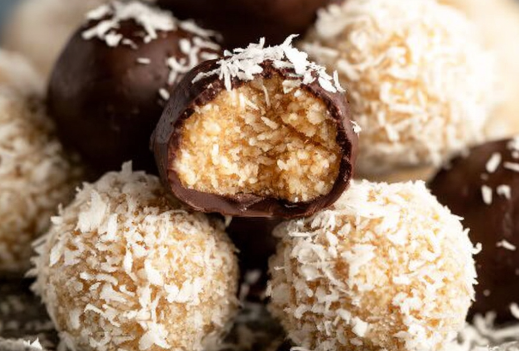 Coconut and Date Energy Bites